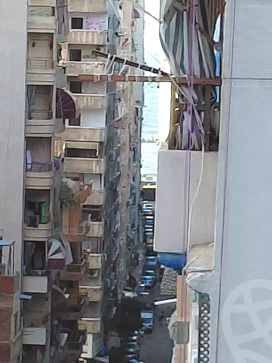 https://aqarmap.com.eg/ar/listing/6678356-for-sale-alexandria-sydy-bshr-sydy-bshr-bhry-gamal-abd-el-nasir-st