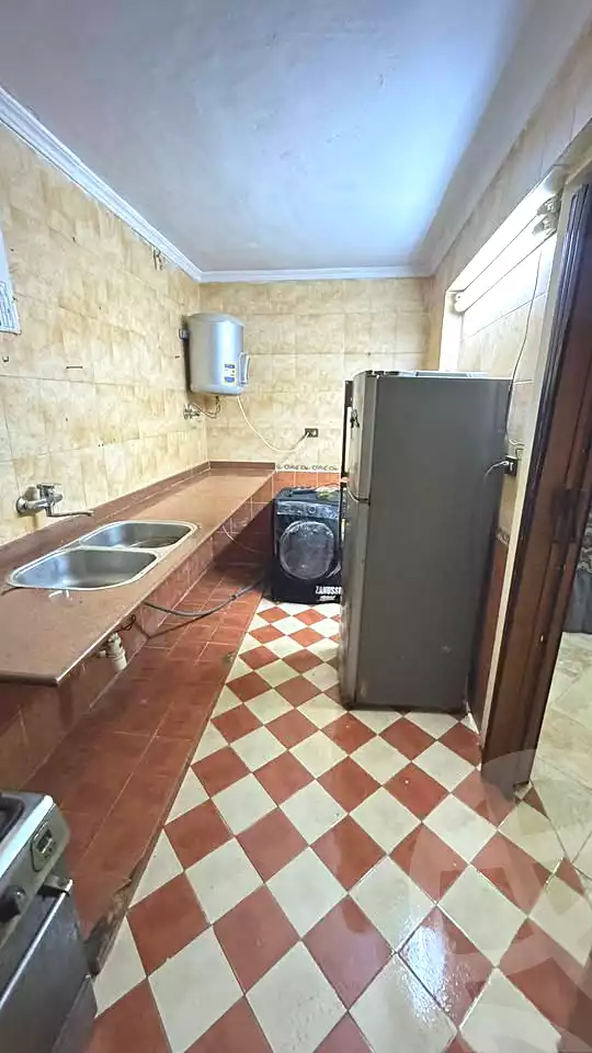 https://aqarmap.com.eg/ar/listing/6678452-for-sale-alexandria-ganaklis