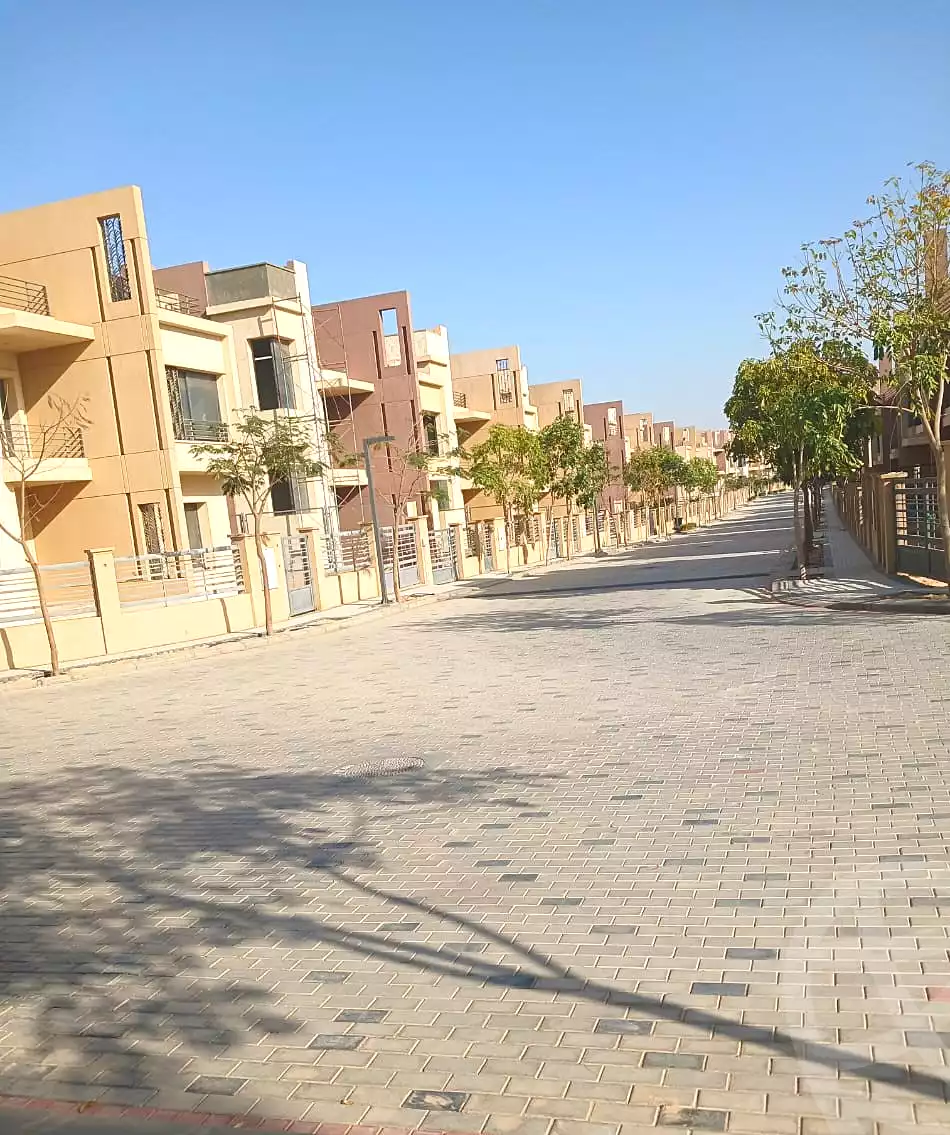 https://aqarmap.com.eg/ar/listing/6678942-for-sale-cairo-el-sheikh-zayed-city-compounds-alma