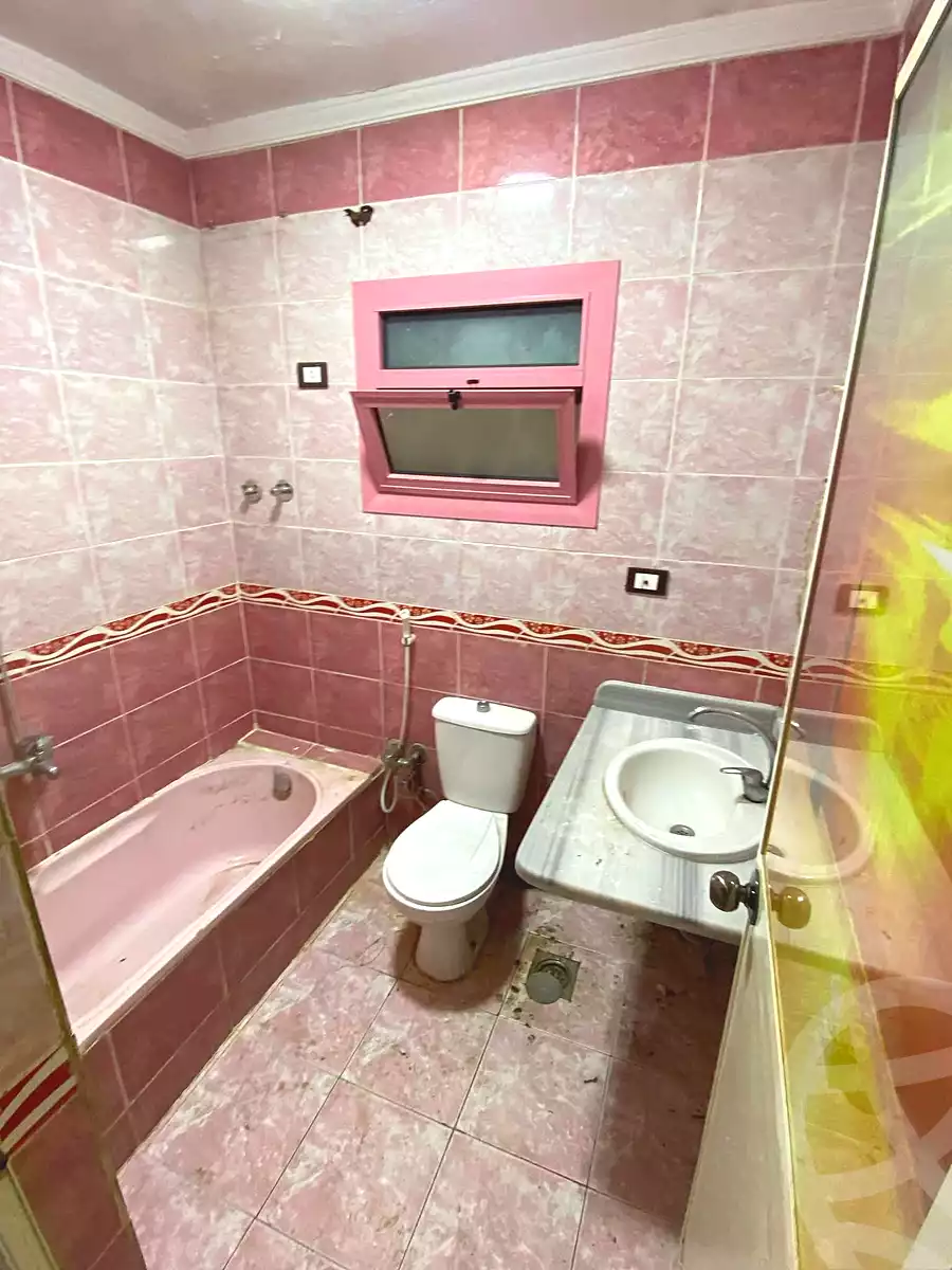 https://aqarmap.com.eg/en/listing/6678948-for-sale-alexandria-l-jmy-lbytsh-el-hanafeya-st