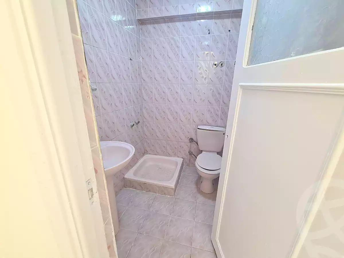 https://aqarmap.com.eg/ar/listing/6679097-for-sale-alexandria-l-jmy-shataa-el-nakheel