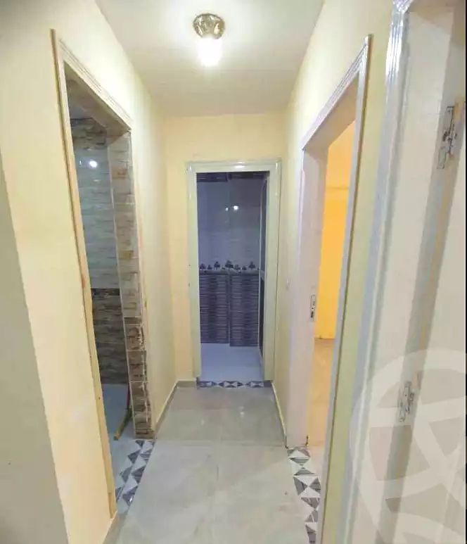 https://aqarmap.com.eg/ar/listing/6679234-for-sale-cairo-ain-shams-ain-shams-el-sharkia-el-zahraa-st