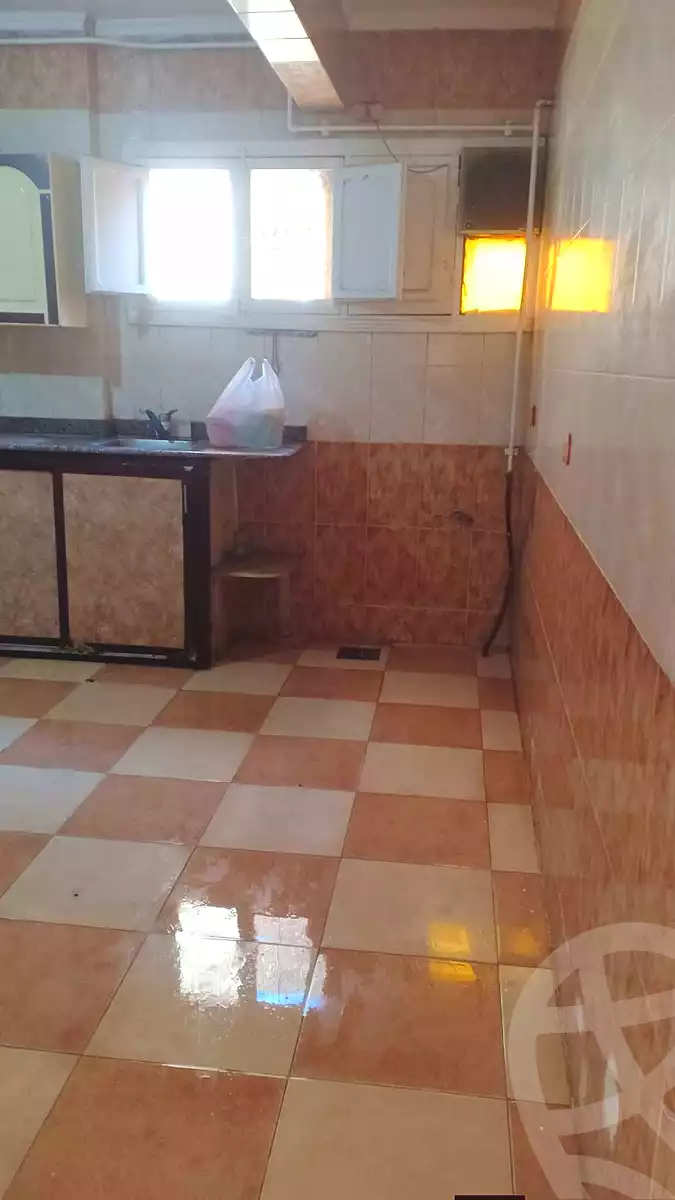 https://aqarmap.com.eg/ar/listing/6679528-for-rent-cairo-helwan-helwan-el-sharkeya-heidar-st