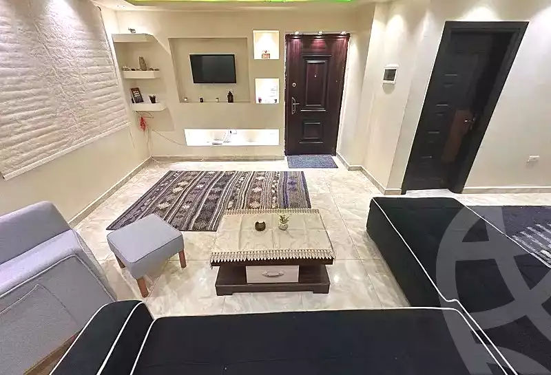 https://aqarmap.com.eg/ar/listing/6680184-for-sale-cairo-6th-of-october-el-ahyaa-neighborhood-4th-neighbourhood-2