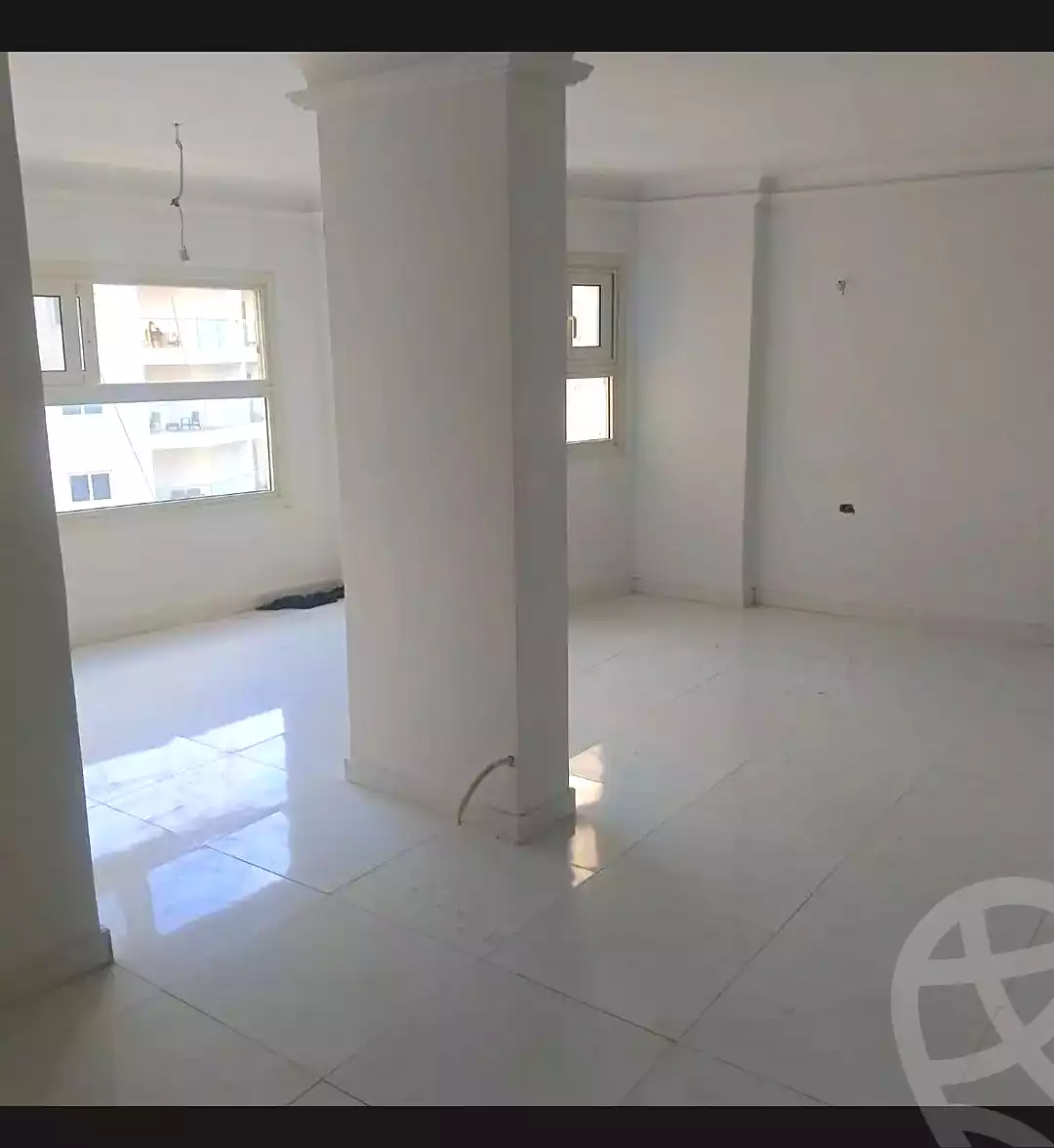 https://aqarmap.com.eg/ar/listing/6680283-for-sale-alexandria-sydy-bshr