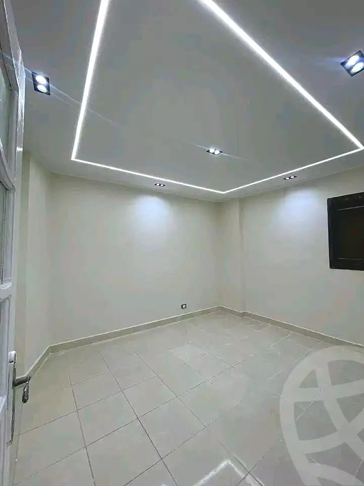 https://aqarmap.com.eg/en/listing/6680601-for-sale-alexandria-l-jmy-lbytsh-ibrahim-othman-st