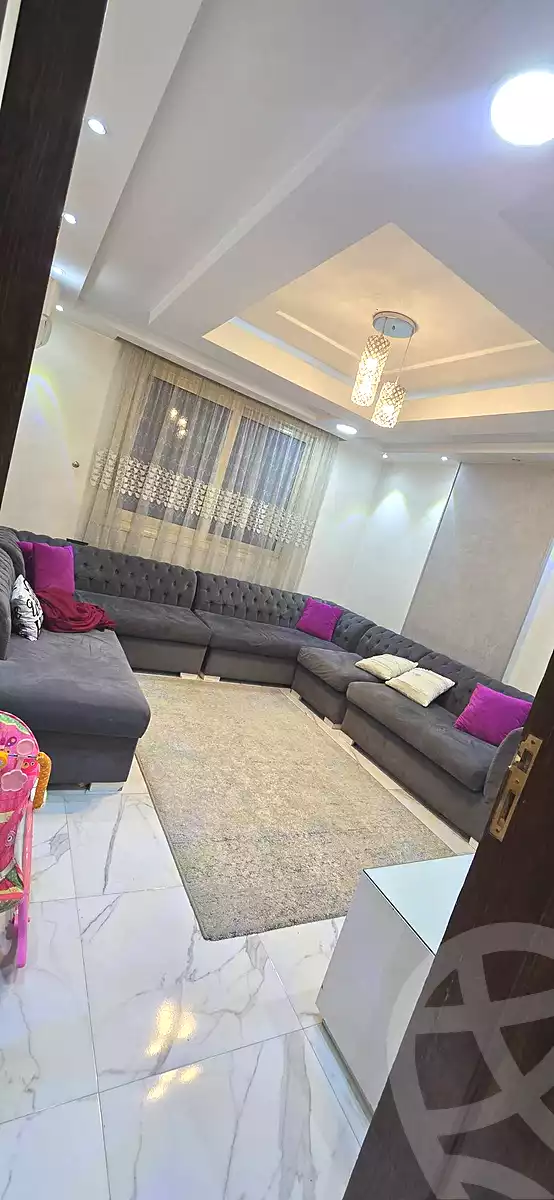 https://aqarmap.com.eg/en/listing/6680972-for-sale-cairo-helwan-helwan-el-sharkeya-zaki-hawas-st