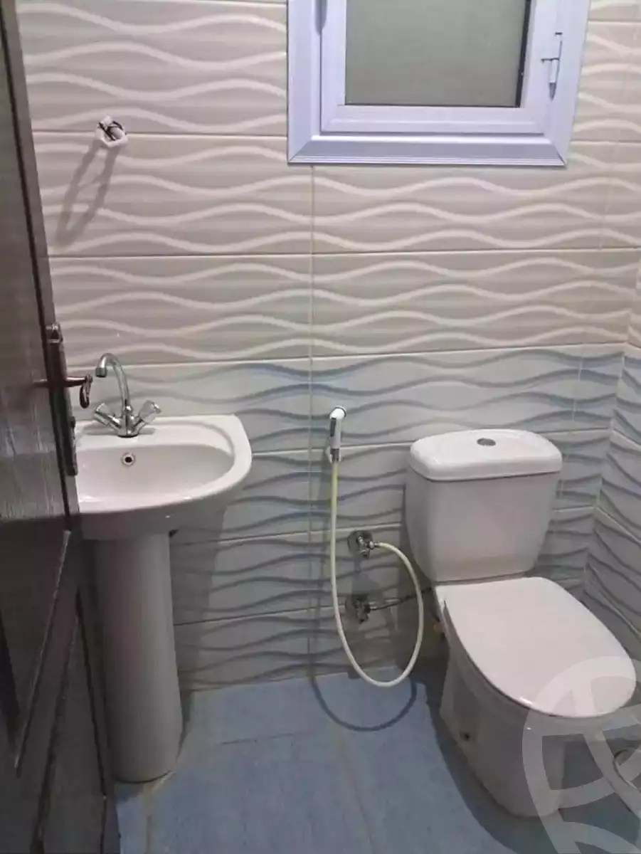 https://aqarmap.com.eg/en/listing/6681579-for-rent-alexandria-ganaklis