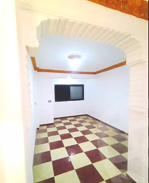 https://aqarmap.com.eg/en/listing/6681872-for-sale-alexandria-lsywf-el-falki