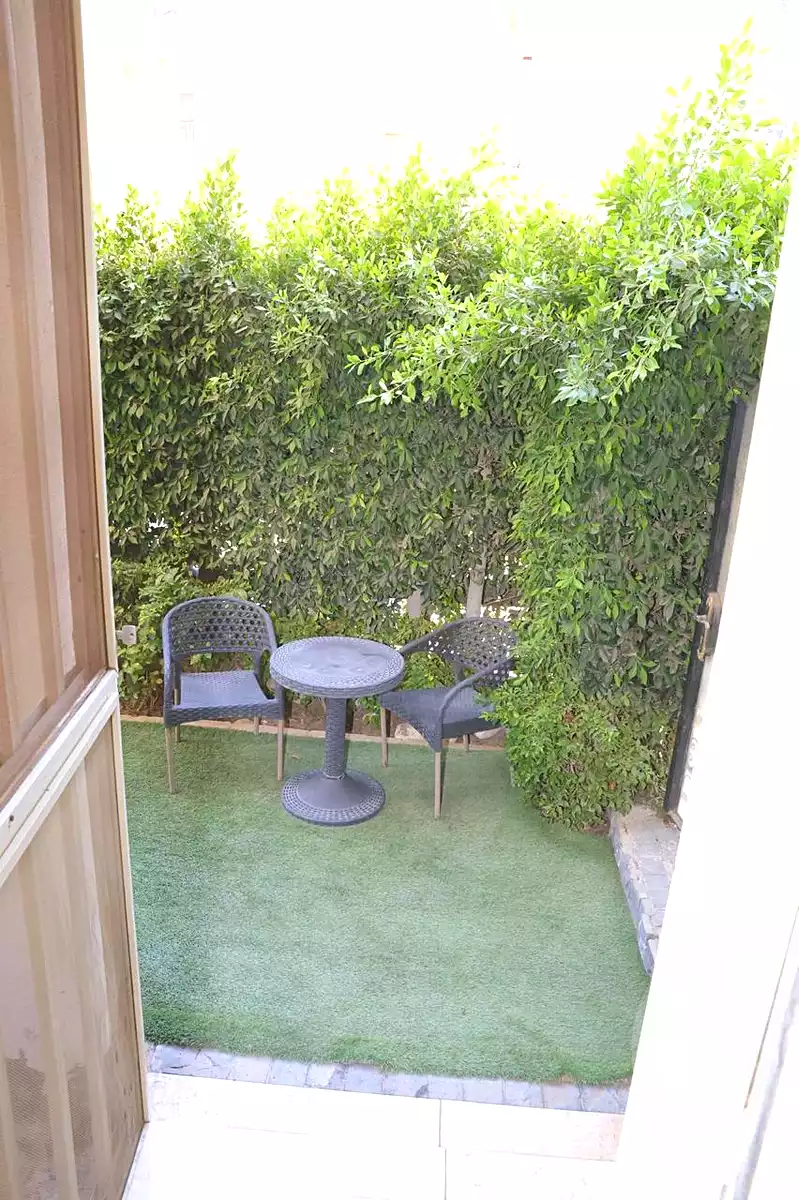 https://aqarmap.com.eg/en/listing/6682091-for-sale-cairo-el-sheikh-zayed-city-compounds-hadayek-el-mohandiseen
