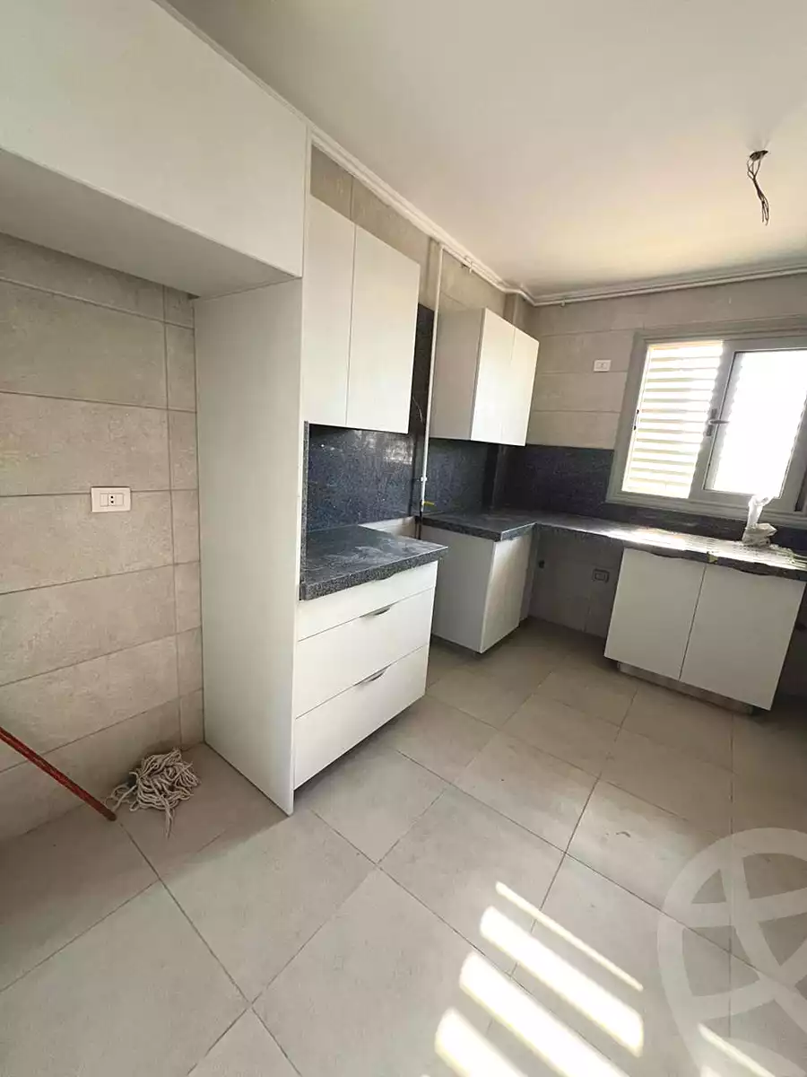 https://aqarmap.com.eg/ar/listing/6682545-for-rent-cairo-6th-of-october-compounds-palm-parks