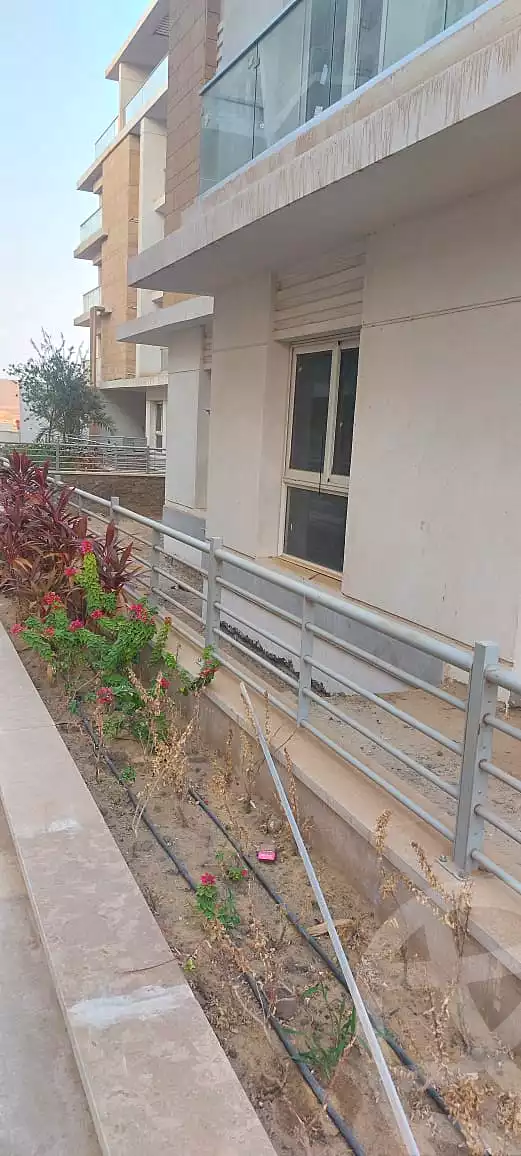 https://aqarmap.com.eg/ar/listing/6682783-for-sale-cairo-6th-of-october-compounds-mountain-view-icity-october-mv-park-mountain-view-icity-october