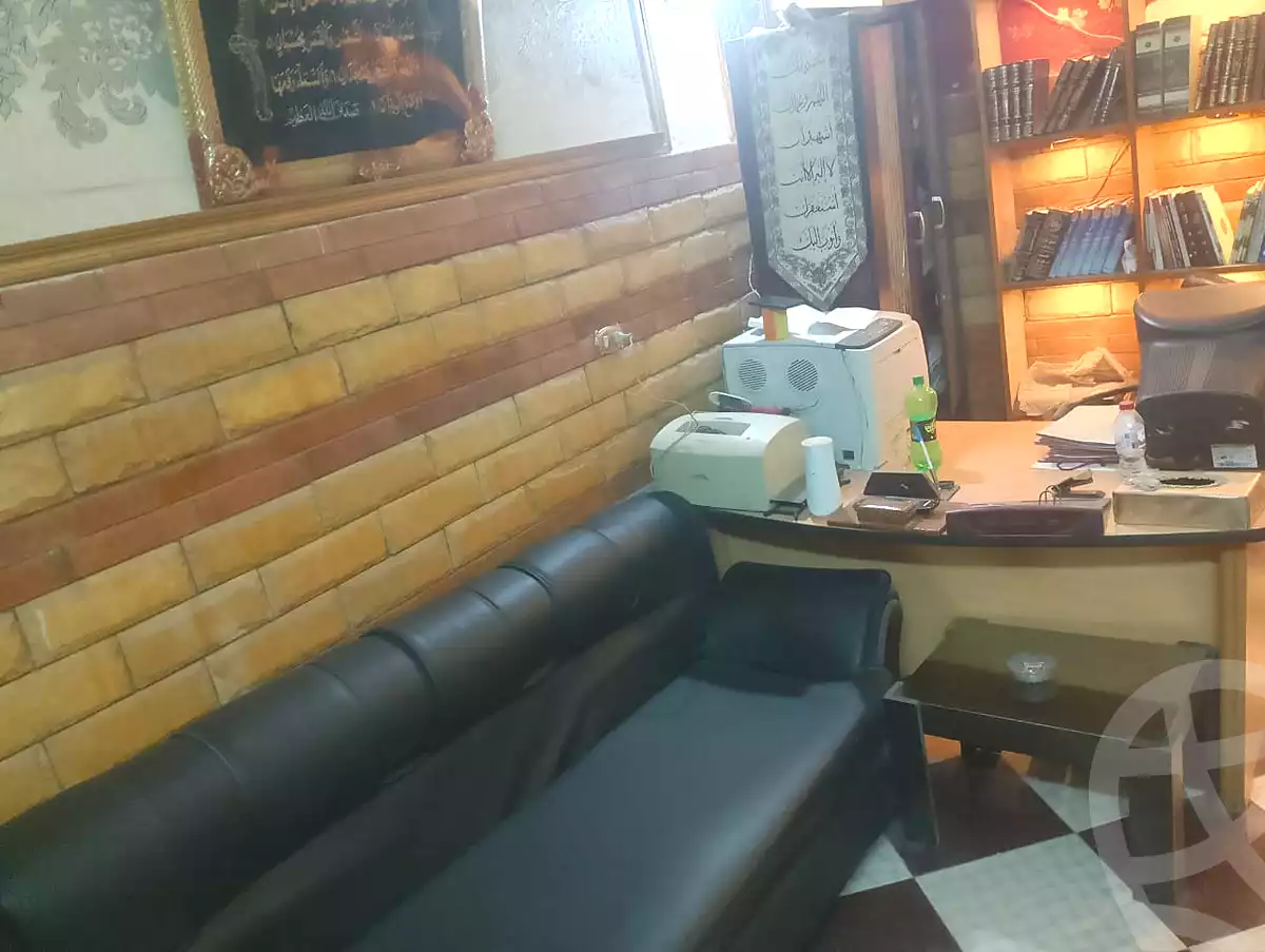 https://aqarmap.com.eg/ar/listing/6683100-for-sale-cairo-helwan-helwan-el-sharkeya-saleh-sobhy-st