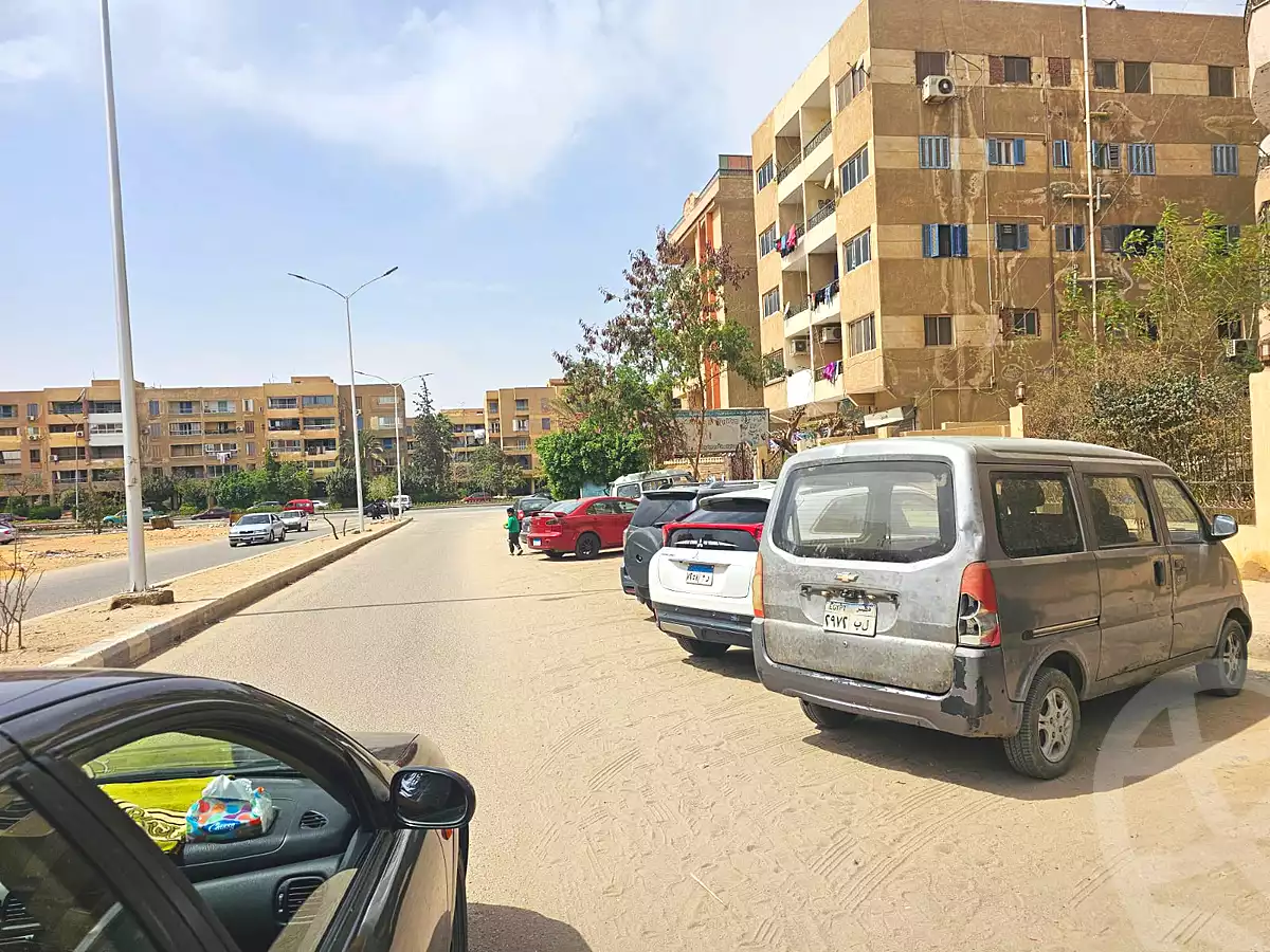 https://aqarmap.com.eg/ar/listing/6683460-for-sale-cairo-6th-of-october-el-ahyaa-neighborhood-8th-no-23-st