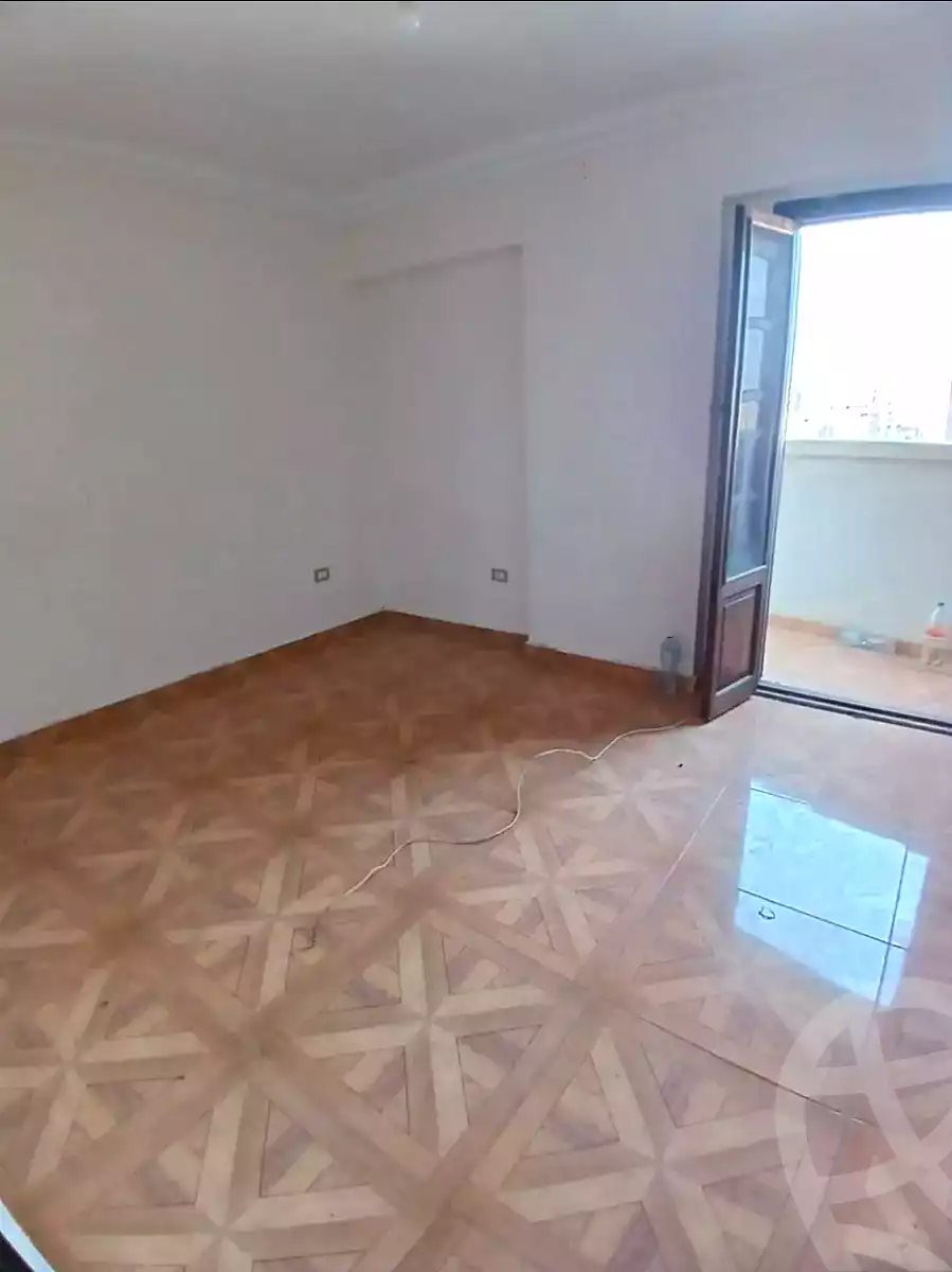 https://aqarmap.com.eg/ar/listing/6683487-for-sale-alexandria-el-asafra-seyam-st