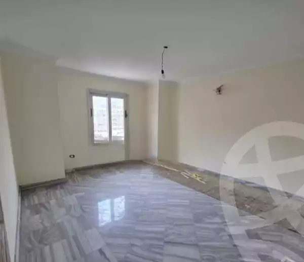 https://aqarmap.com.eg/ar/listing/6684022-for-rent-alexandria-lauran-mohammed-al-eqbal-st