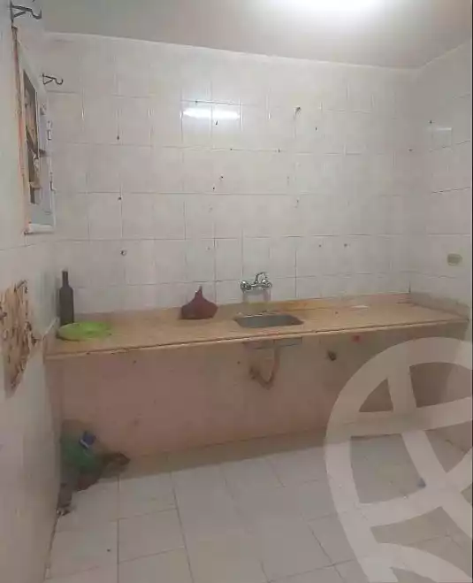 https://aqarmap.com.eg/en/listing/6684100-for-rent-alexandria-l-jmy-lbytsh-el-hay-st