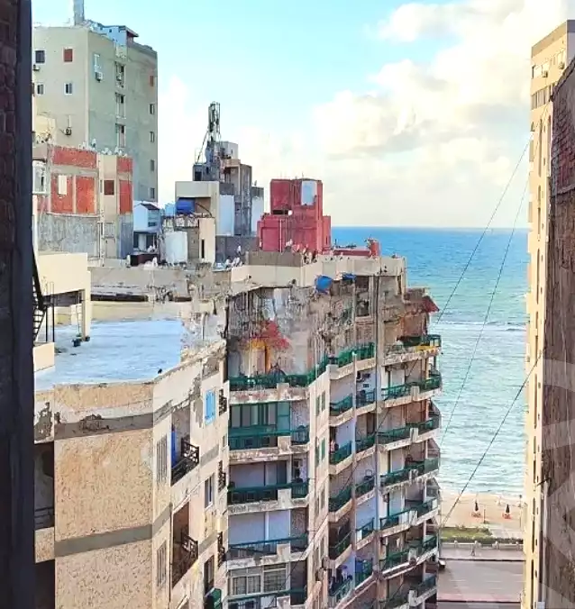 https://aqarmap.com.eg/ar/listing/6684143-for-sale-alexandria-el-mandara-shr-jml-bd-lnsr
