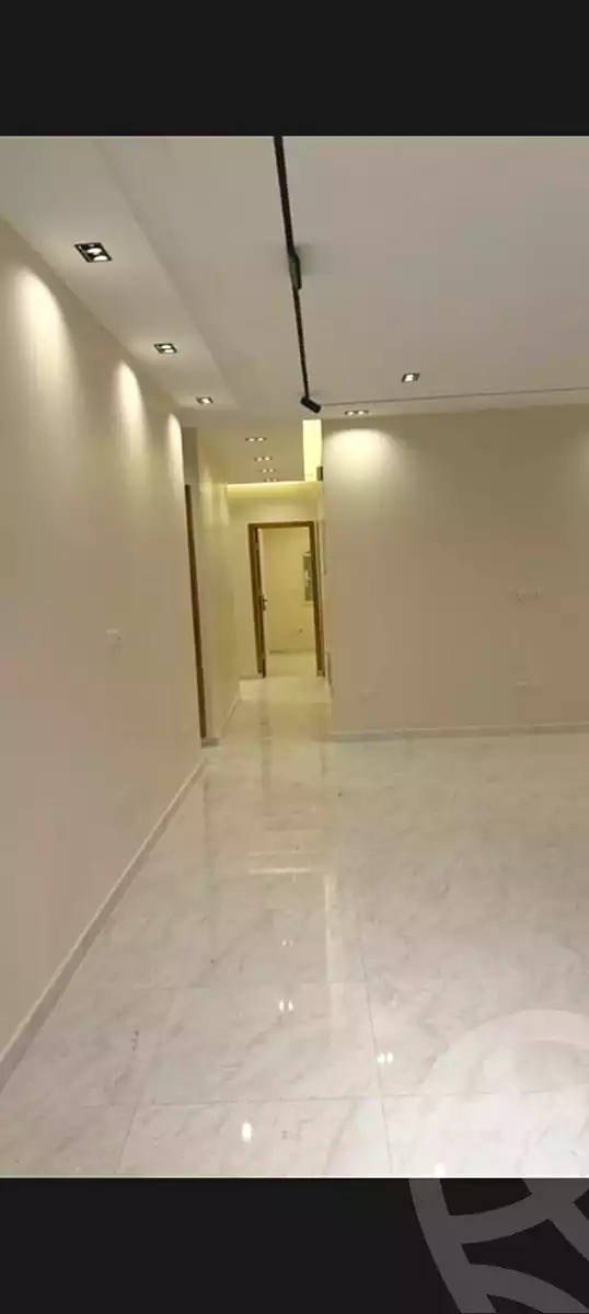 https://aqarmap.com.eg/ar/listing/6684249-for-sale-cairo-6th-of-october-el-ahyaa-neighborhood-5th-street-2