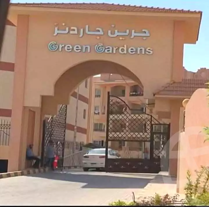 https://aqarmap.com.eg/ar/listing/6684263-for-sale-cairo-6th-of-october-hadaeq-october-kmbwnd-fy-hdyq-ktwbr-green-gardens-compound