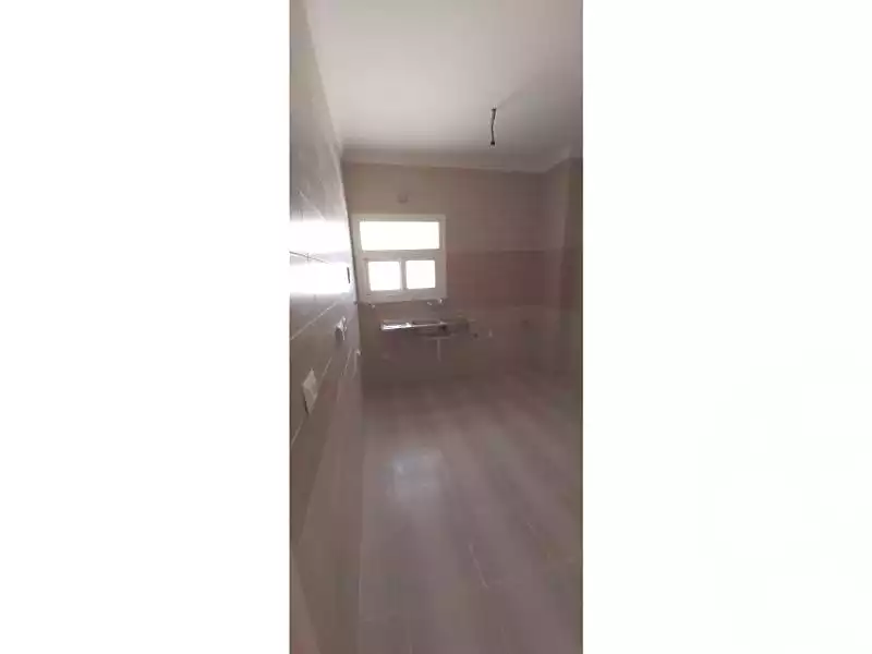 https://aqarmap.com.eg/ar/listing/6684341-for-sale-cairo-new-cairo-madinaty-eighth-zone-buildings-el-wadi-road