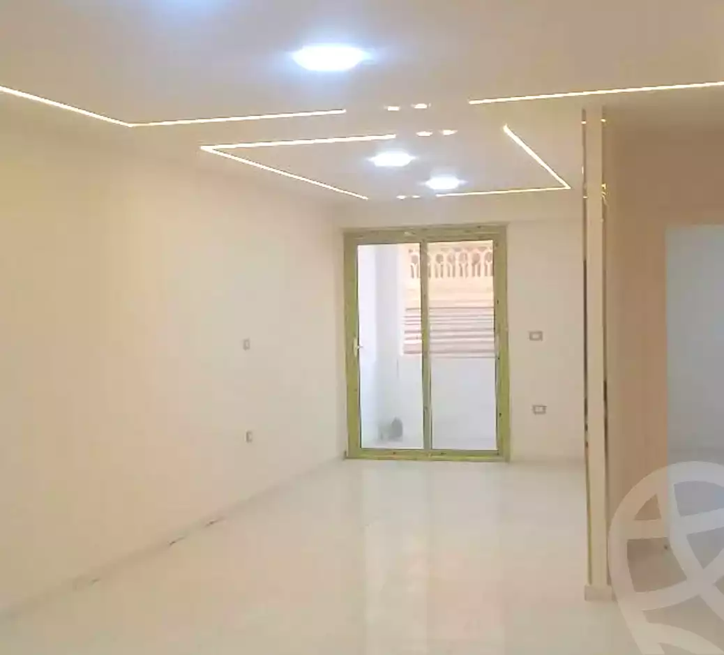 https://aqarmap.com.eg/ar/listing/6684376-for-sale-alexandria-lsywf-abd-el-fattah-el-shashaei-st