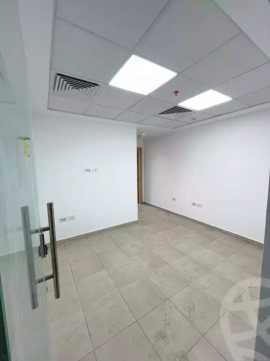 https://aqarmap.com.eg/ar/listing/6684622-for-rent-cairo-el-sheikh-zayed-city-compounds-sntrw-zyd-mwl