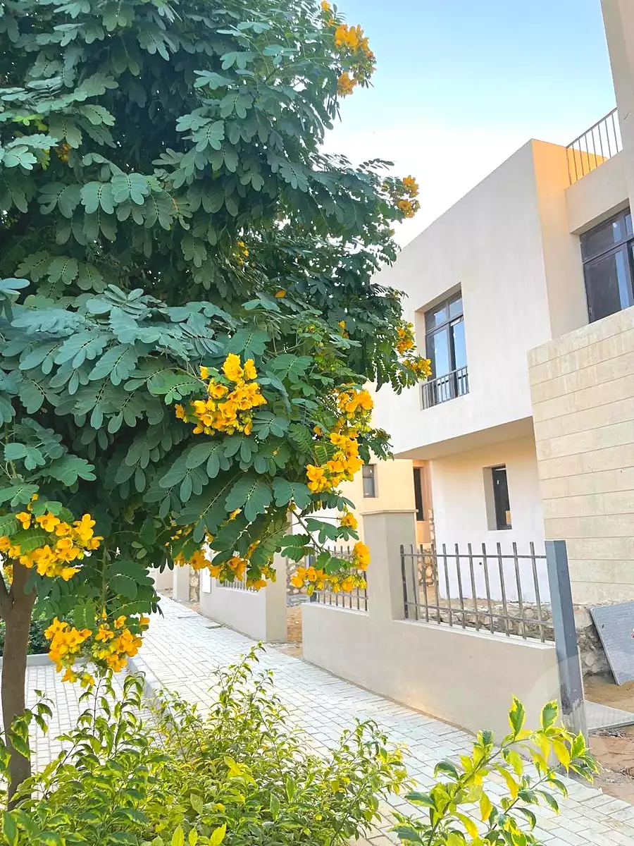 https://aqarmap.com.eg/ar/listing/6685416-for-sale-cairo-6th-of-october-hadaeq-october-kmbwnd-fy-hdyq-ktwbr-o-west-w-byzns-dystrykt-wrskwm-llttwyr