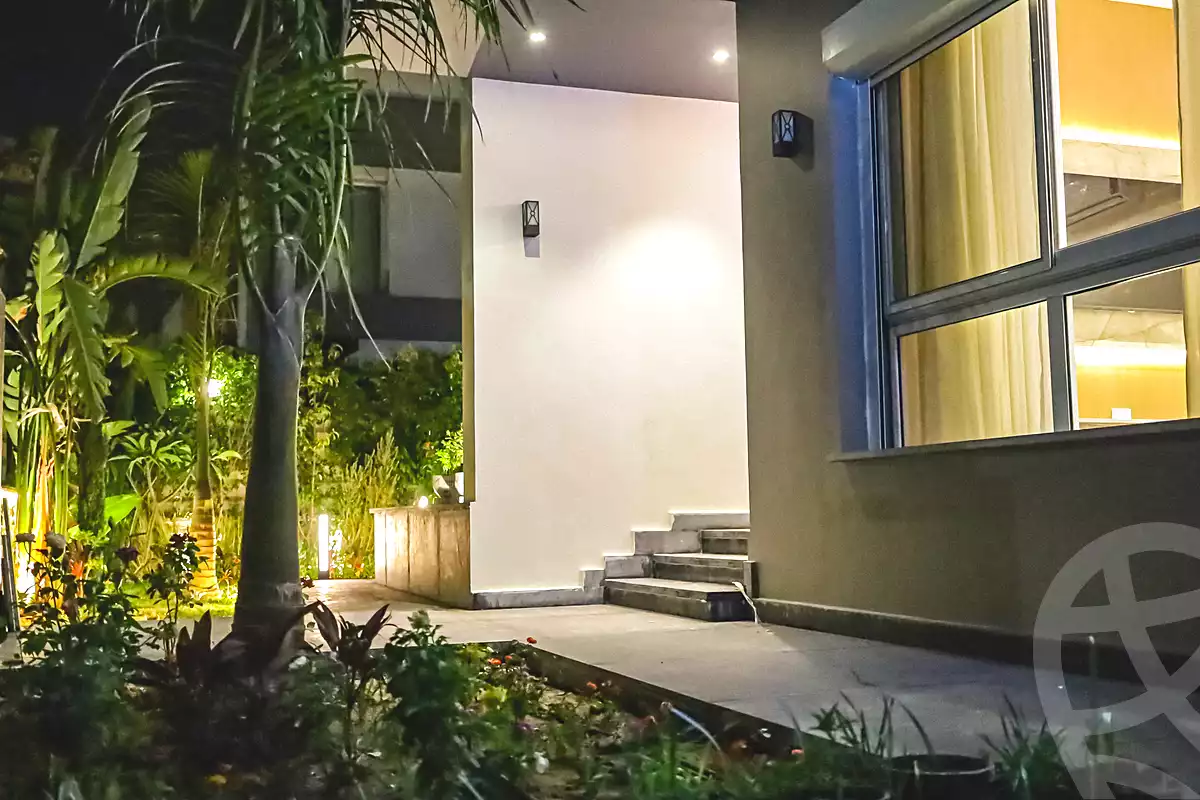 https://aqarmap.com.eg/ar/listing/6685446-for-rent-cairo-new-cairo-compounds-hyde-park-park-corner-hyde-park