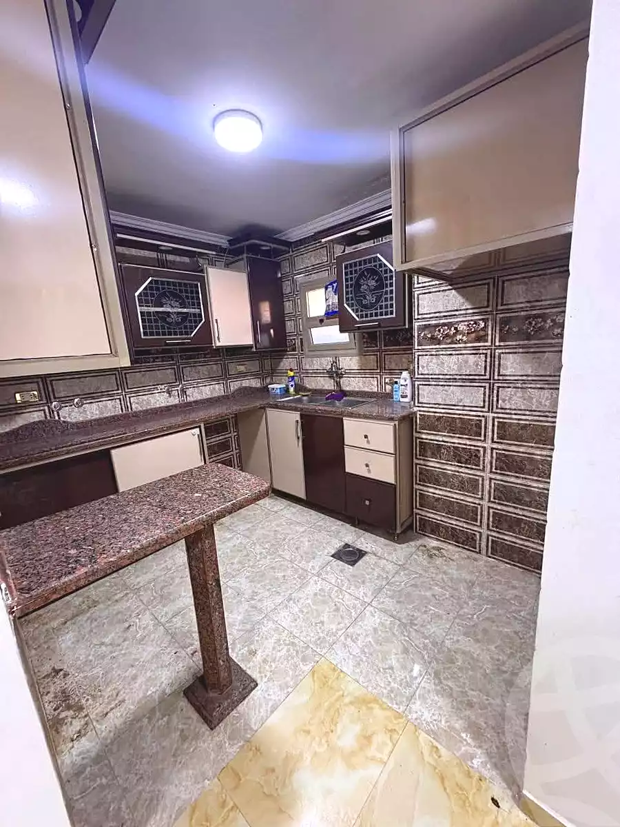 https://aqarmap.com.eg/ar/listing/6685880-for-sale-alexandria-l-jmy-lbytsh-al-kaada-st