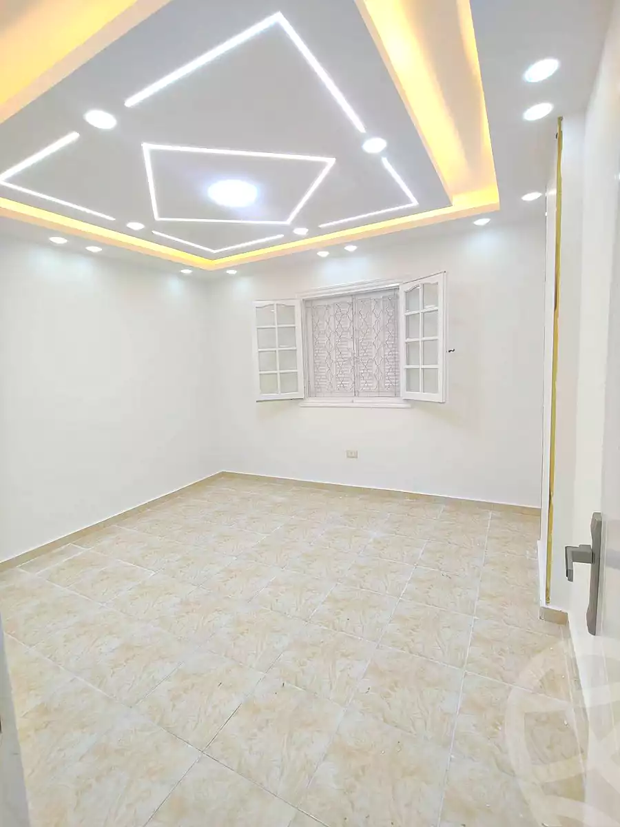 https://aqarmap.com.eg/ar/listing/6685949-for-sale-alexandria-sydy-bshr-sydy-bshr-bhry-gamal-abd-el-nasir-st
