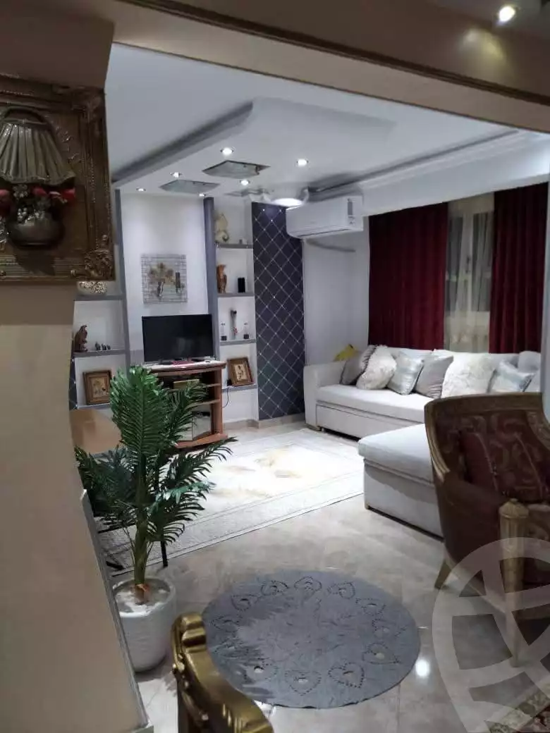 https://aqarmap.com.eg/ar/listing/6685988-for-sale-cairo-helwan-zou-el-fekar-basha-st