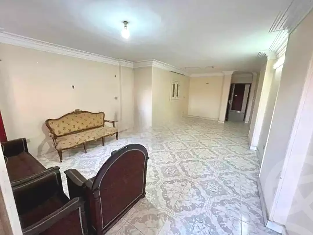https://aqarmap.com.eg/en/listing/6686060-for-rent-cairo-ain-shams-ahmed-esmat-st