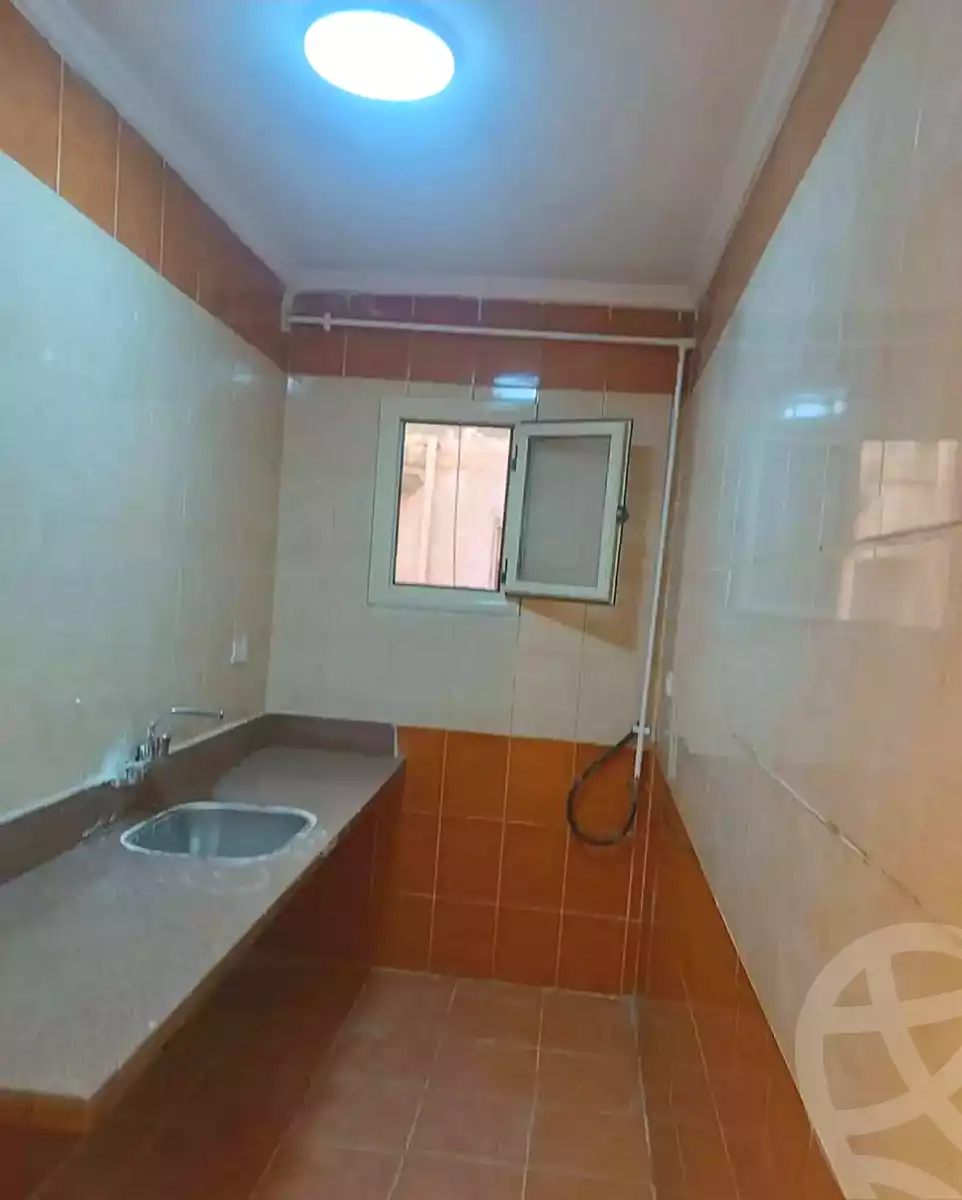 https://aqarmap.com.eg/ar/listing/6686364-for-sale-alexandria-sydy-bshr-sydy-bshr-qbly-rd-lfdly