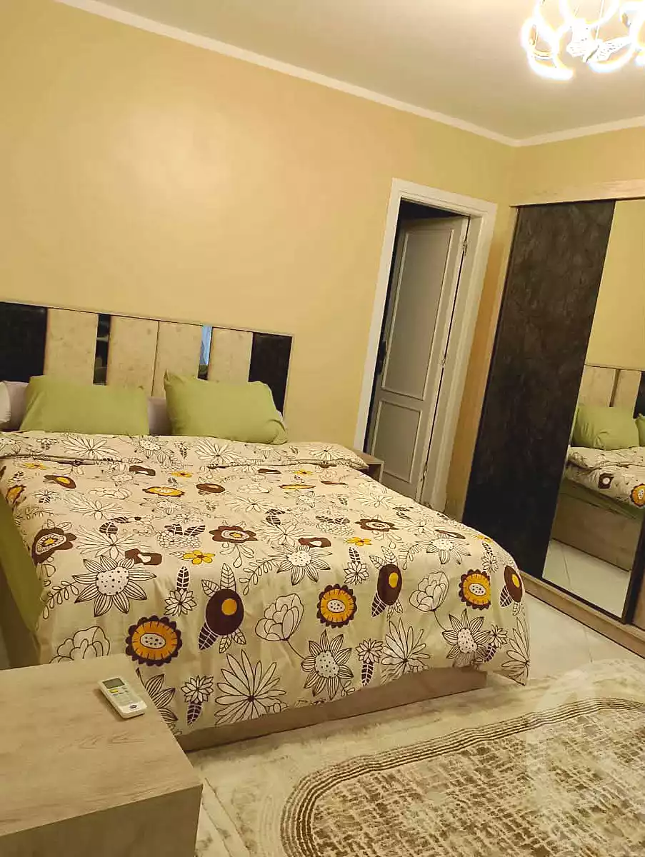 https://aqarmap.com.eg/ar/listing/6686816-for-rent-cairo-6th-of-october-mntq-fr-y-b-6-ktwbr