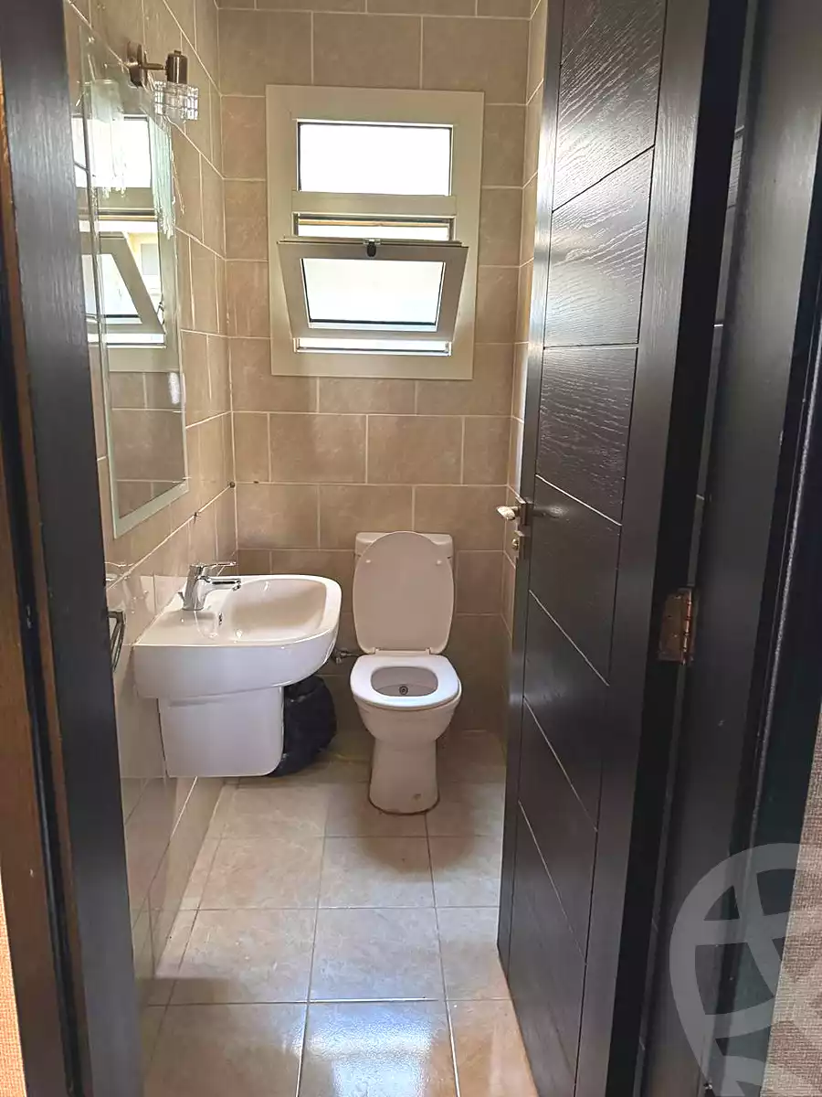 https://aqarmap.com.eg/ar/listing/6687000-for-rent-cairo-el-sheikh-zayed-city-compounds-dh-drys