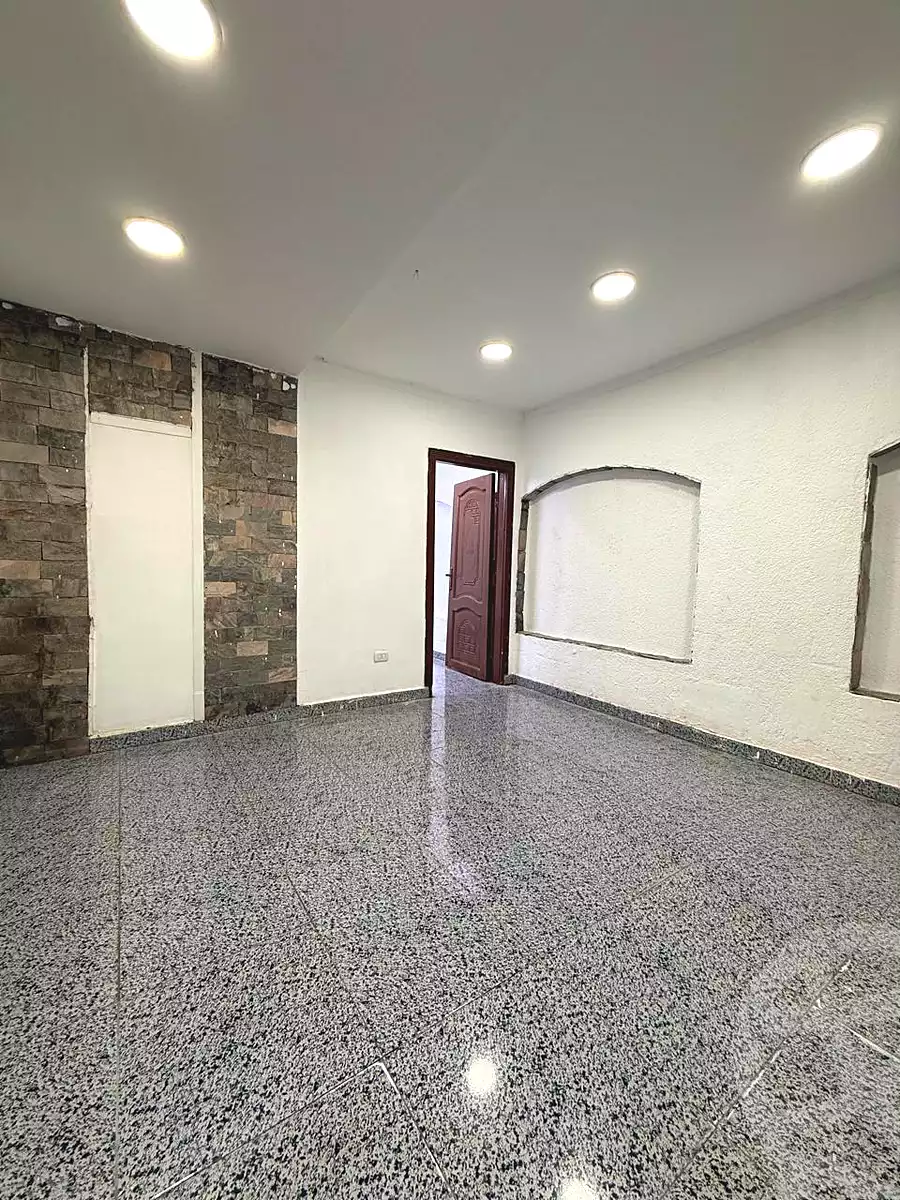 https://aqarmap.com.eg/ar/listing/6687413-for-rent-cairo-new-cairo-el-banafsg-el-banafsag-10-eng-khaled-abdelaziz-st