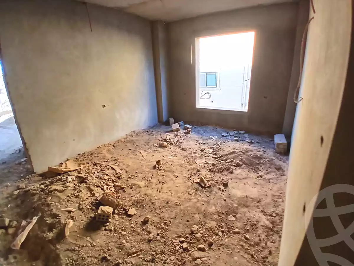 https://aqarmap.com.eg/ar/listing/6687450-for-sale-cairo-6th-of-october-el-tawsaat-el-shamalya-touristic-third-area