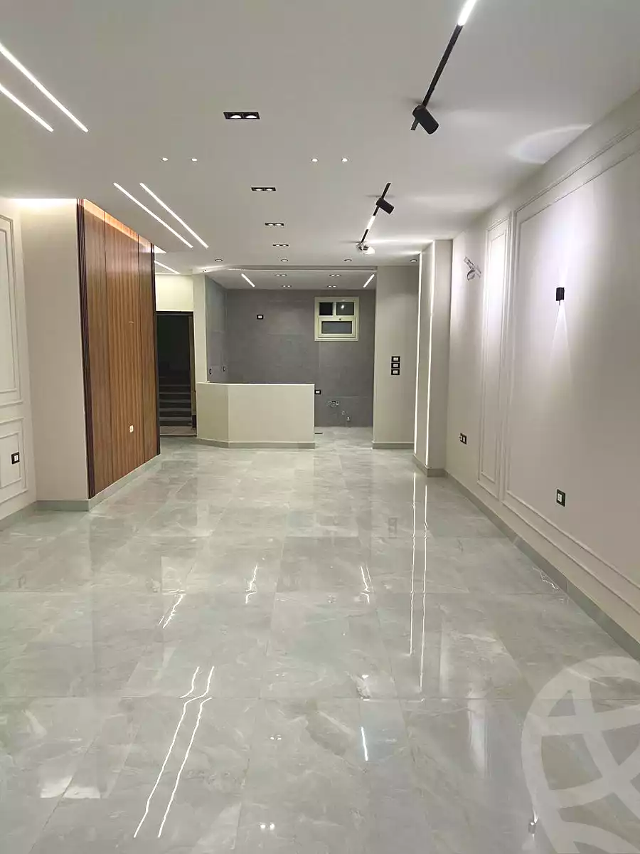 https://aqarmap.com.eg/ar/listing/6687477-for-sale-cairo-el-sheikh-zayed-city-el-hay-elthamen-area-3