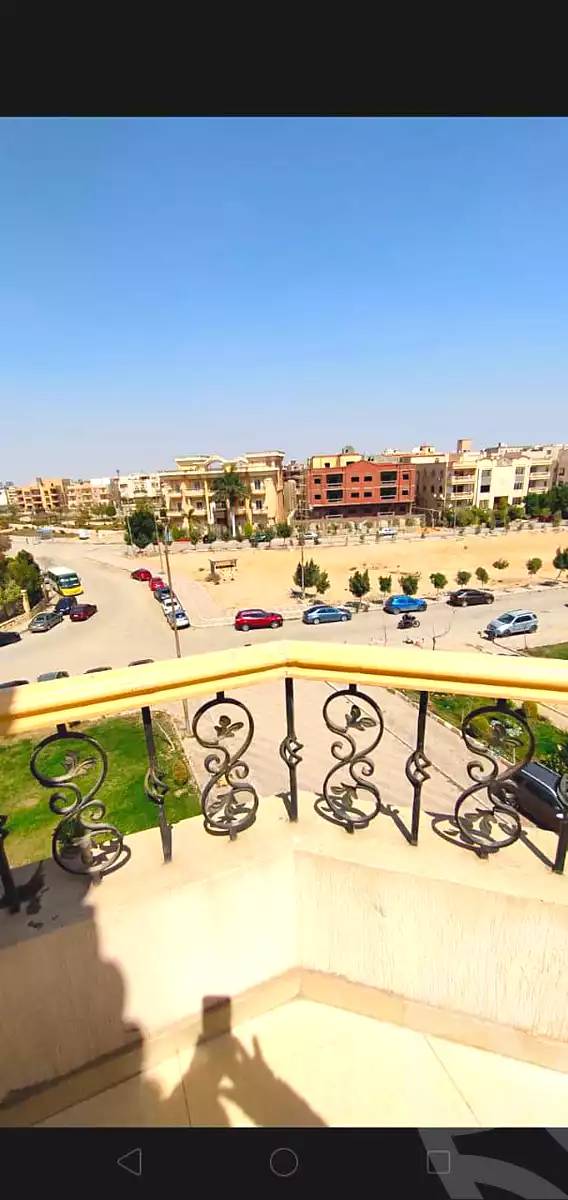 https://aqarmap.com.eg/ar/listing/6687649-for-sale-cairo-new-cairo-compounds-kmbwnd-lnkhyl