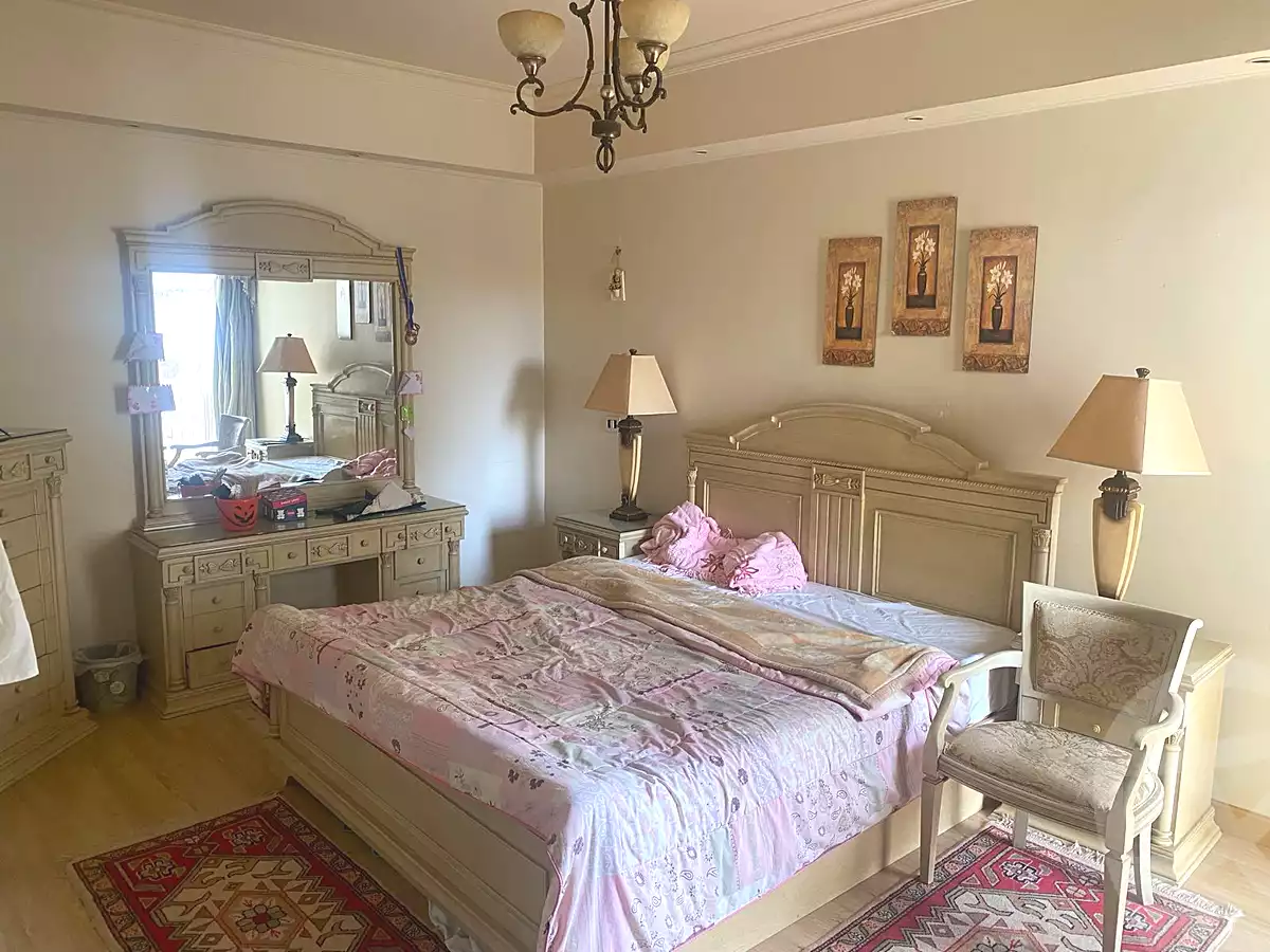 https://aqarmap.com.eg/en/listing/6687878-for-sale-cairo-el-sheikh-zayed-city-compounds-hadayek-el-mohandiseen