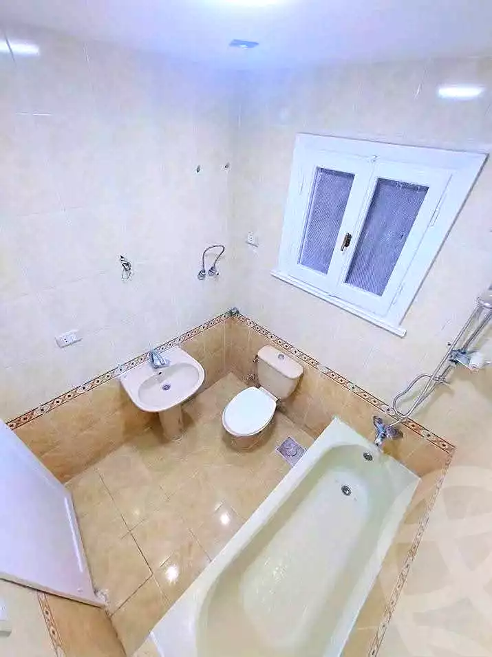 https://aqarmap.com.eg/en/listing/6688502-for-sale-alexandria-sydy-bshr-sydy-bshr-bhry-shr-khld-bn-lwlyd