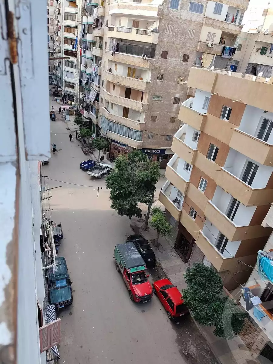 https://aqarmap.com.eg/ar/listing/6689395-for-sale-alexandria-el-asafra-l-sfr-qbly-el-maahad-el-dini-st