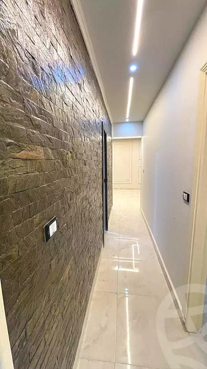 https://aqarmap.com.eg/ar/listing/6689447-for-sale-alexandria-l-jmy-lbytsh-ibrahim-othman-st