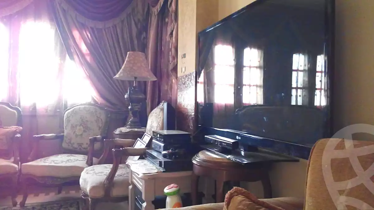 https://aqarmap.com.eg/ar/listing/6689768-for-sale-cairo-6th-of-october-el-ahyaa-neighborhood-5th-street-2