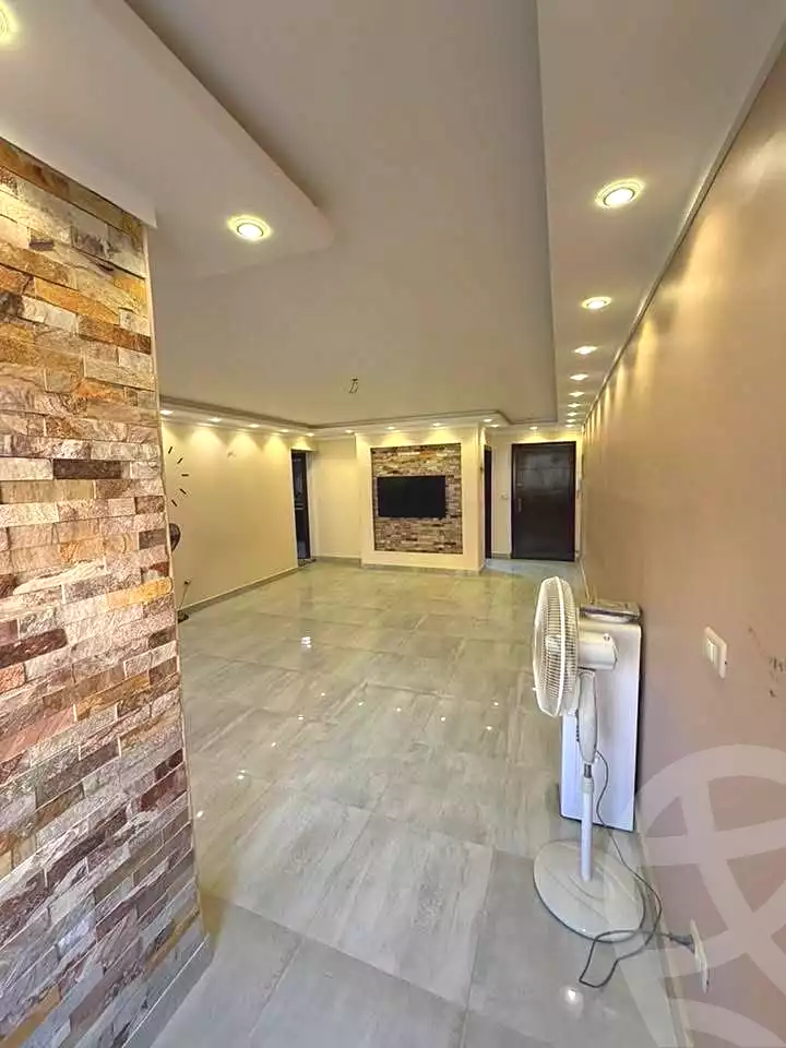 https://aqarmap.com.eg/ar/listing/6690568-for-sale-cairo-el-maadi-compounds-sama-el-maadi
