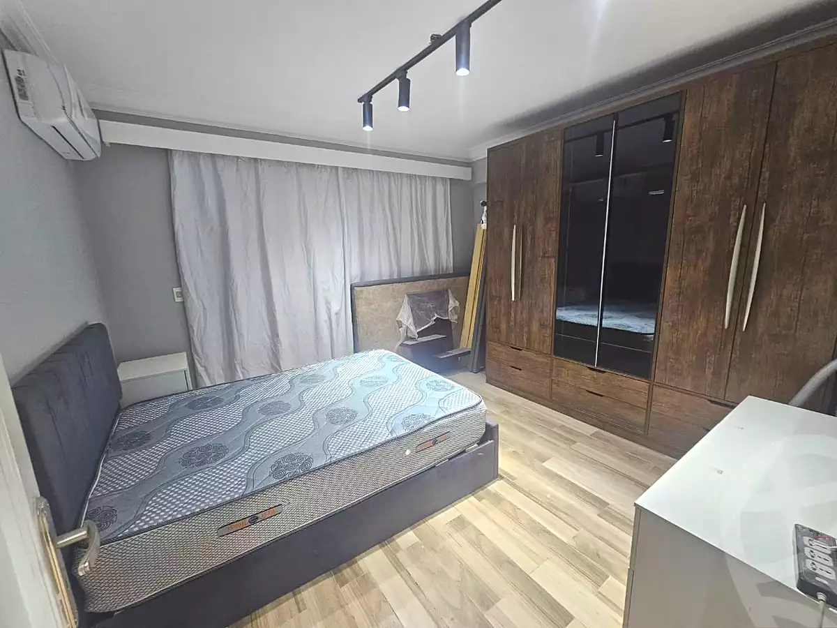 https://aqarmap.com.eg/en/listing/6690843-for-rent-cairo-6th-of-october-compounds-jn-ktwbr