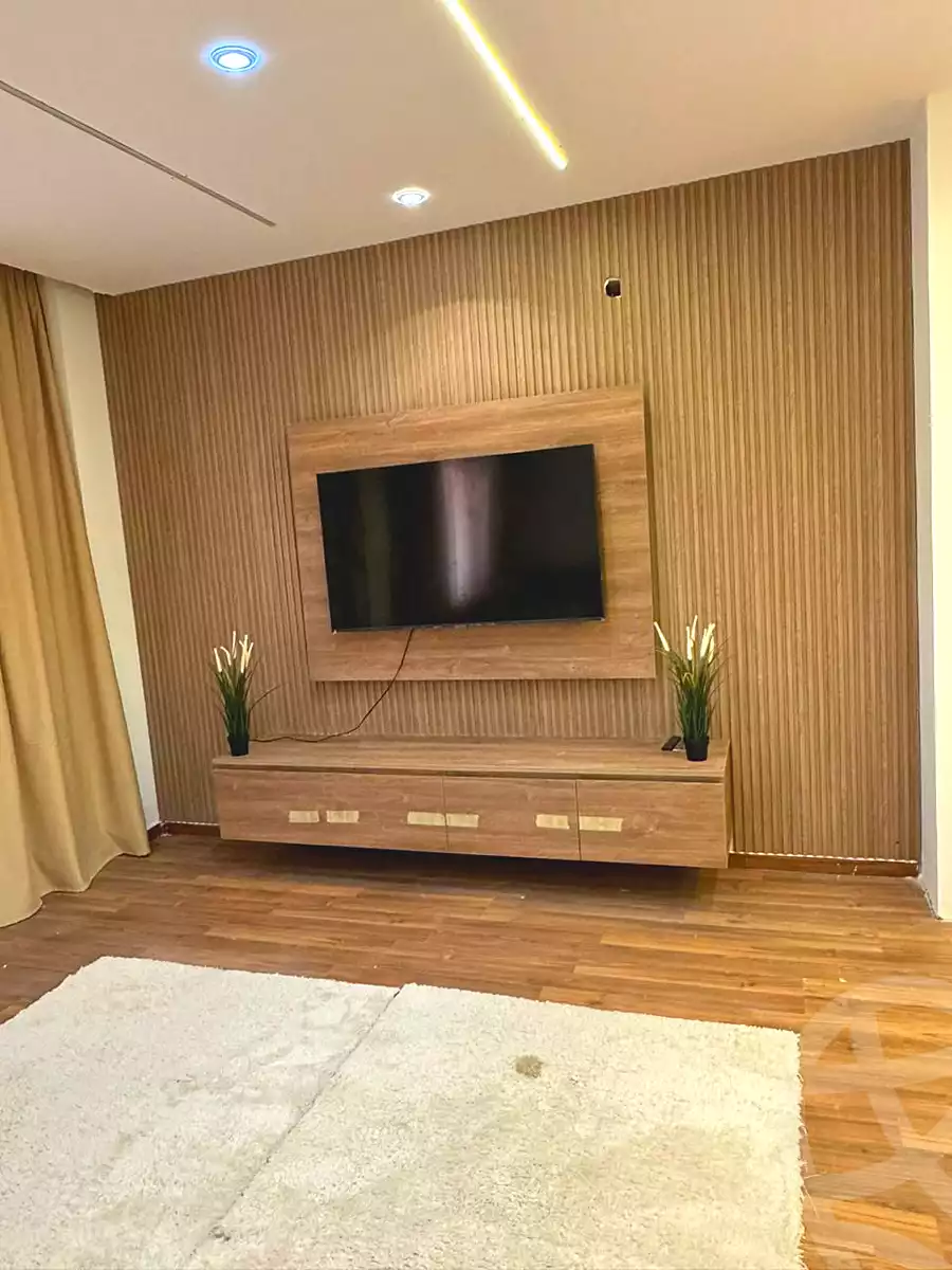 https://aqarmap.com.eg/ar/listing/6690868-for-rent-cairo-new-cairo-lrhb-city-malls-and-markets