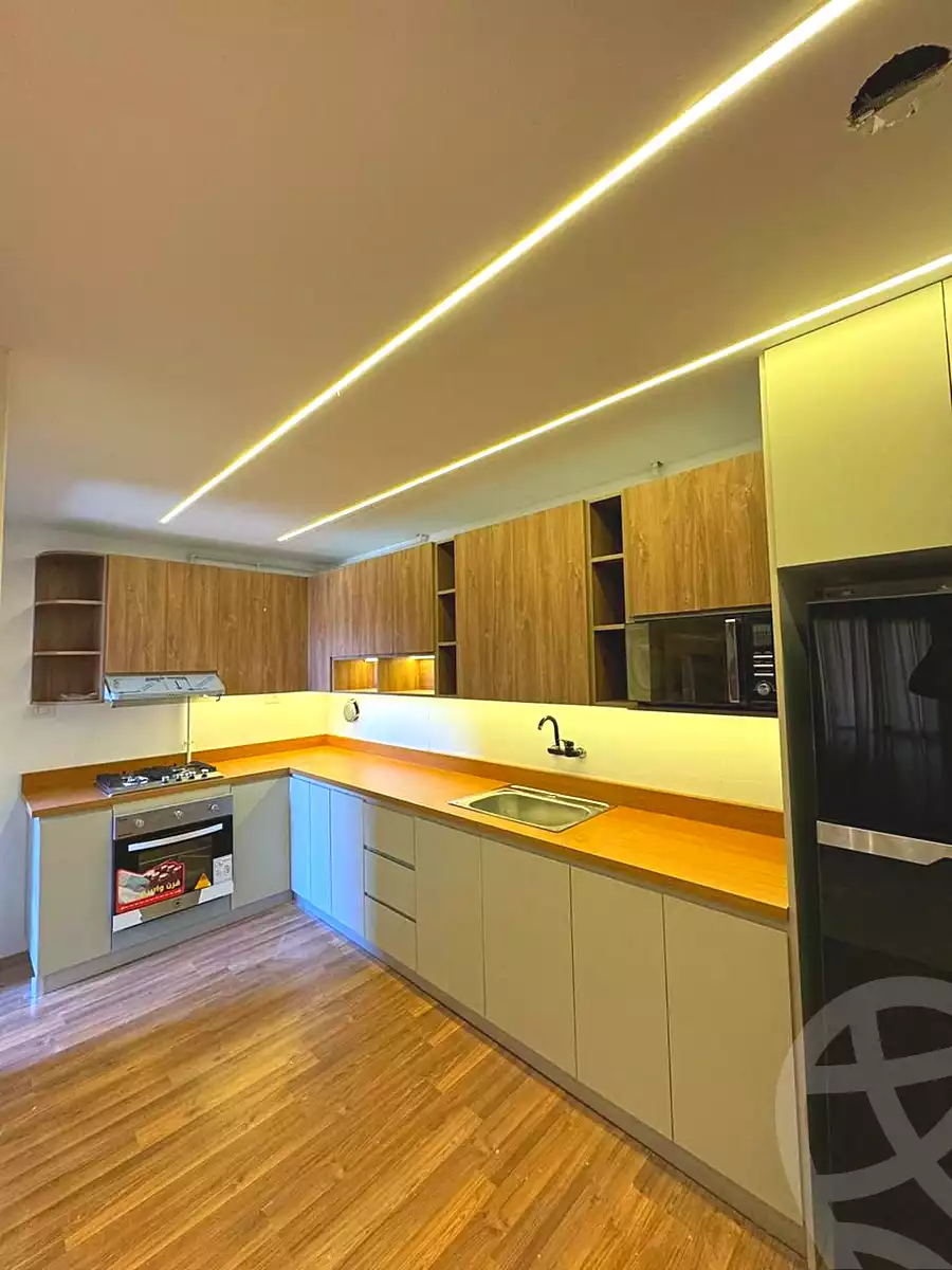 https://aqarmap.com.eg/ar/listing/6690868-for-rent-cairo-new-cairo-lrhb-city-malls-and-markets