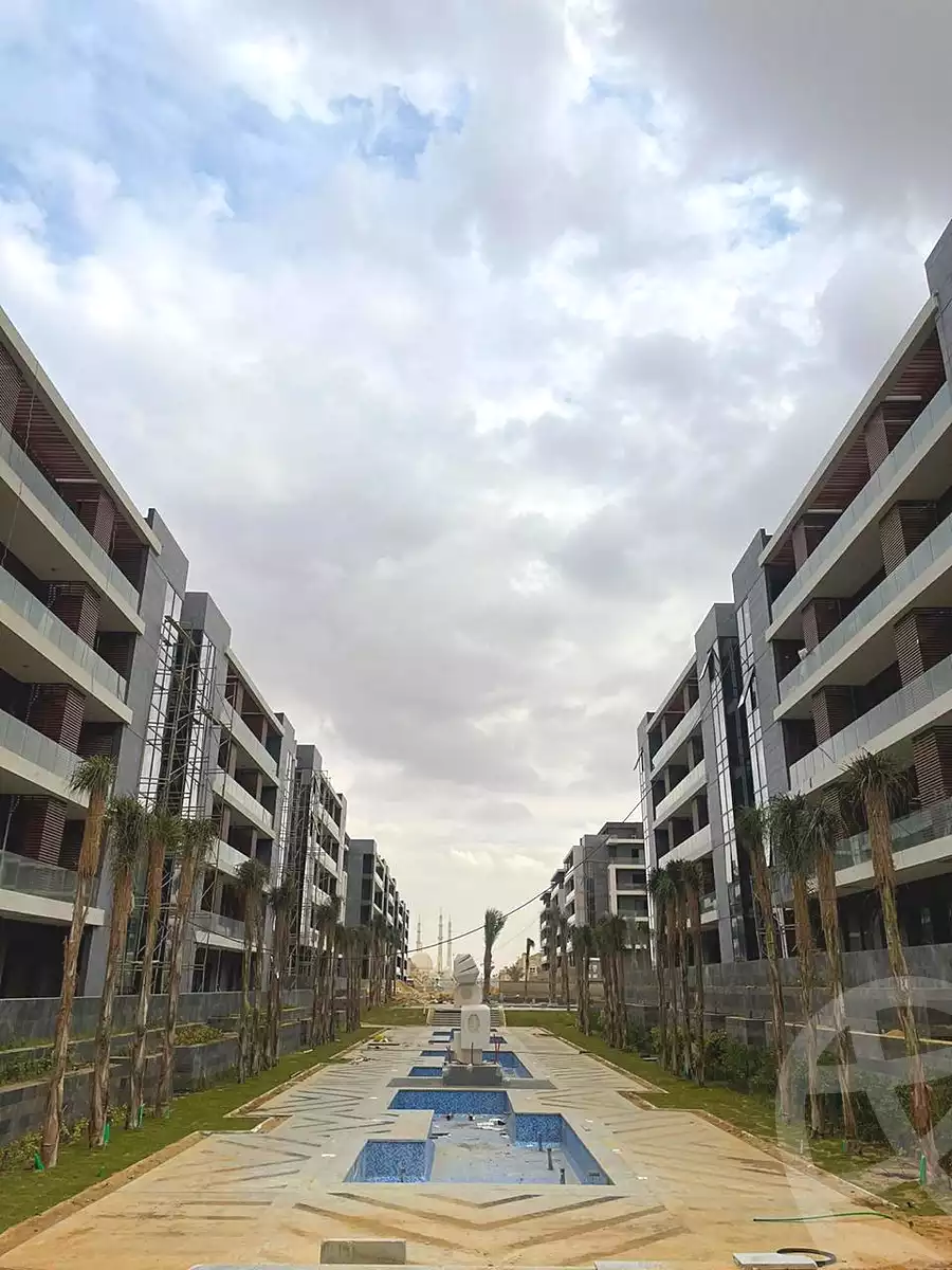 https://aqarmap.com.eg/ar/listing/6690983-for-sale-cairo-new-cairo-compounds-el-patio-oro